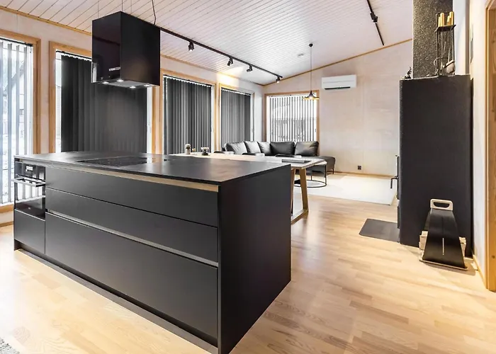 Plywood By Interhome