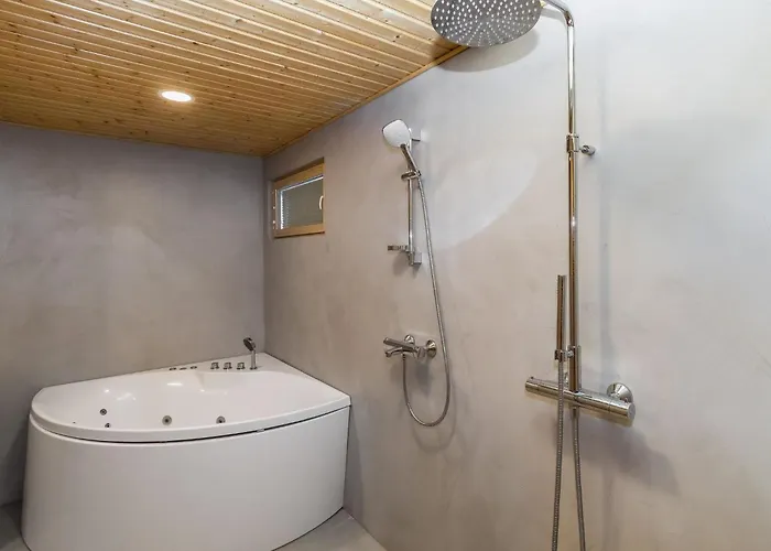 Plywood By Interhome